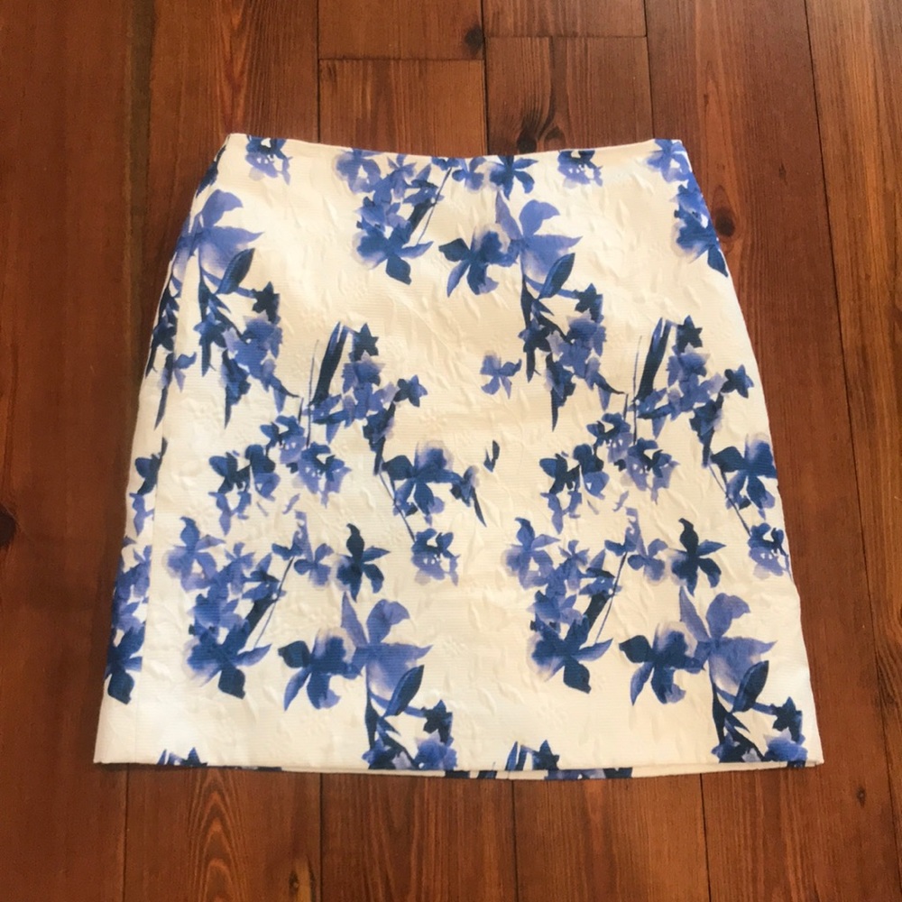W by Worth skirt